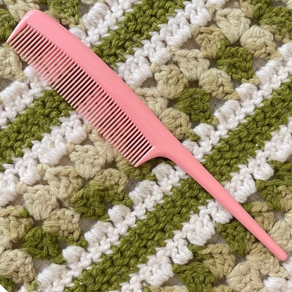 Vintage Unbreakable Plastic‎ 8" Pink Rat tail  Comb Retro USA